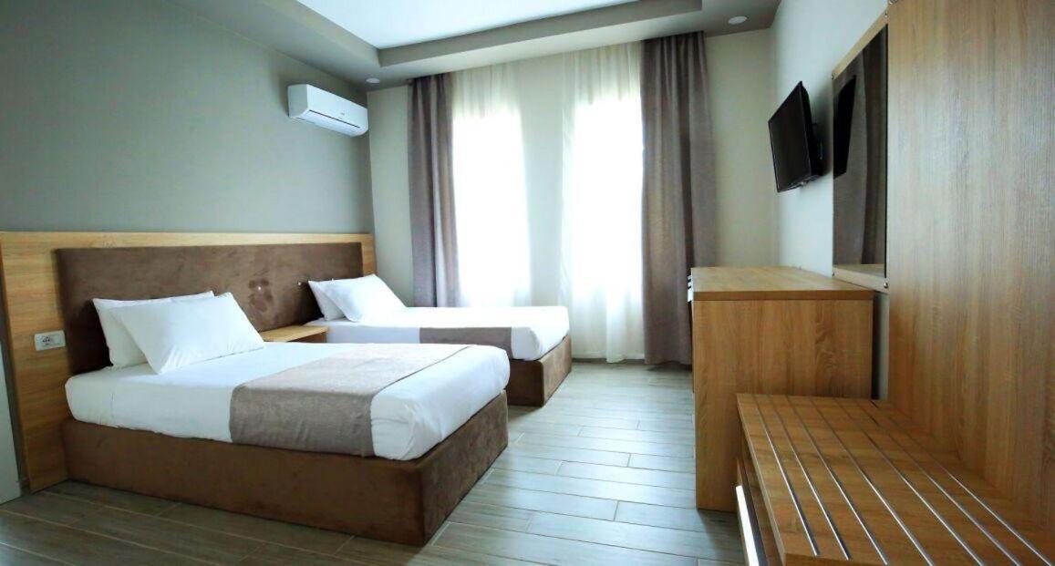 Hotel Rean Golem  Extérieur photo